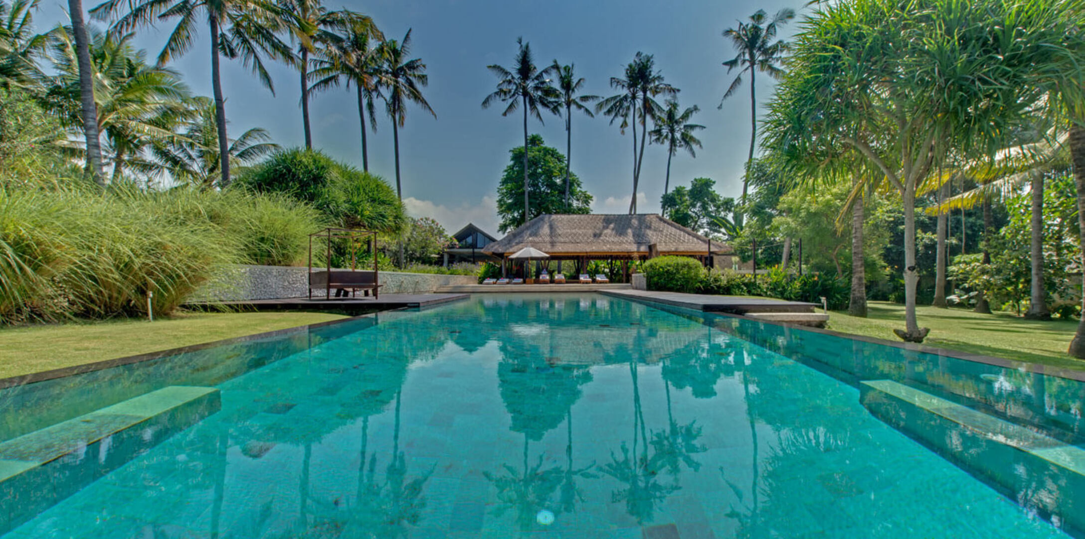 Luxus, der in der Ruhe verwurzelt ist – Bali Villa 1074