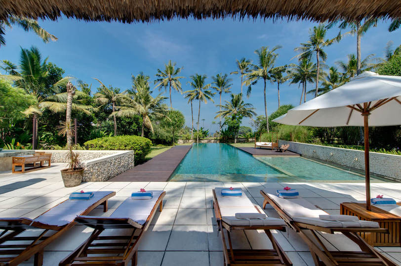 Luxus, der in der Ruhe verwurzelt ist – Bali Villa 1074