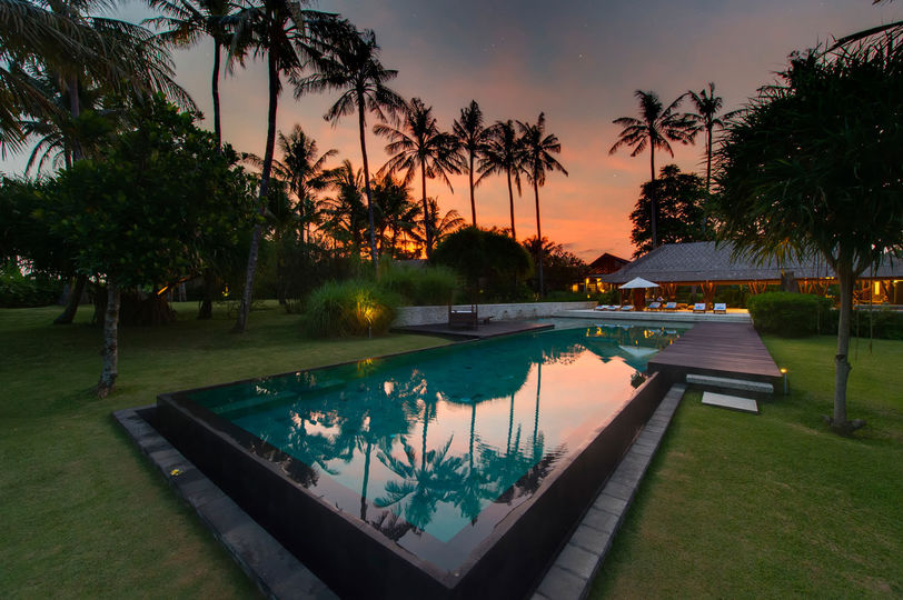 Luxus, der in der Ruhe verwurzelt ist – Bali Villa 1074