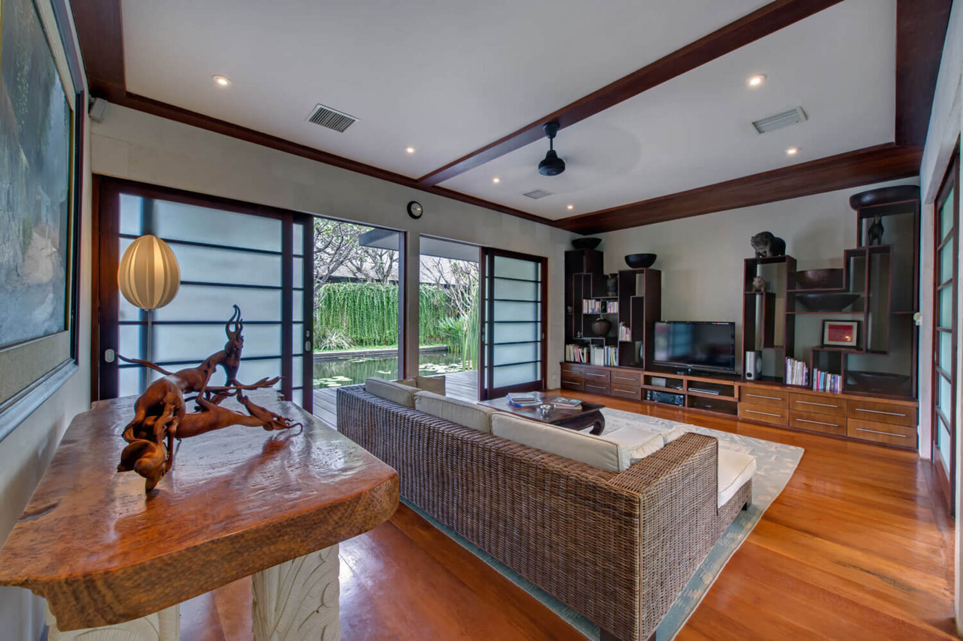 Luxus, der in der Ruhe verwurzelt ist – Bali Villa 1074