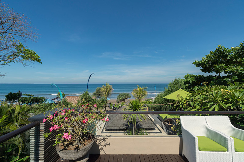 Strandglück erwartet Sie – Bali Villa 1076