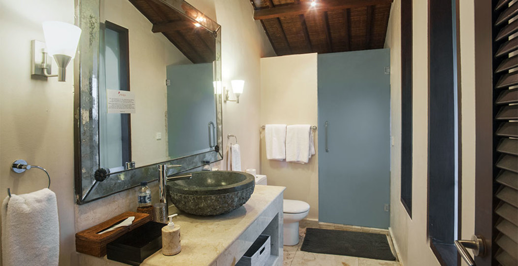 Glückseligkeit und Gelassenheit am Meer, Bali Villa 1077