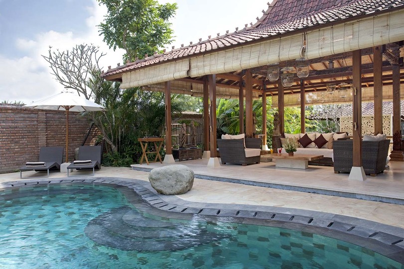 Ein privater Zufluchtsort auf Bali, nur wenige Schritte vom Meer entfernt – 1081