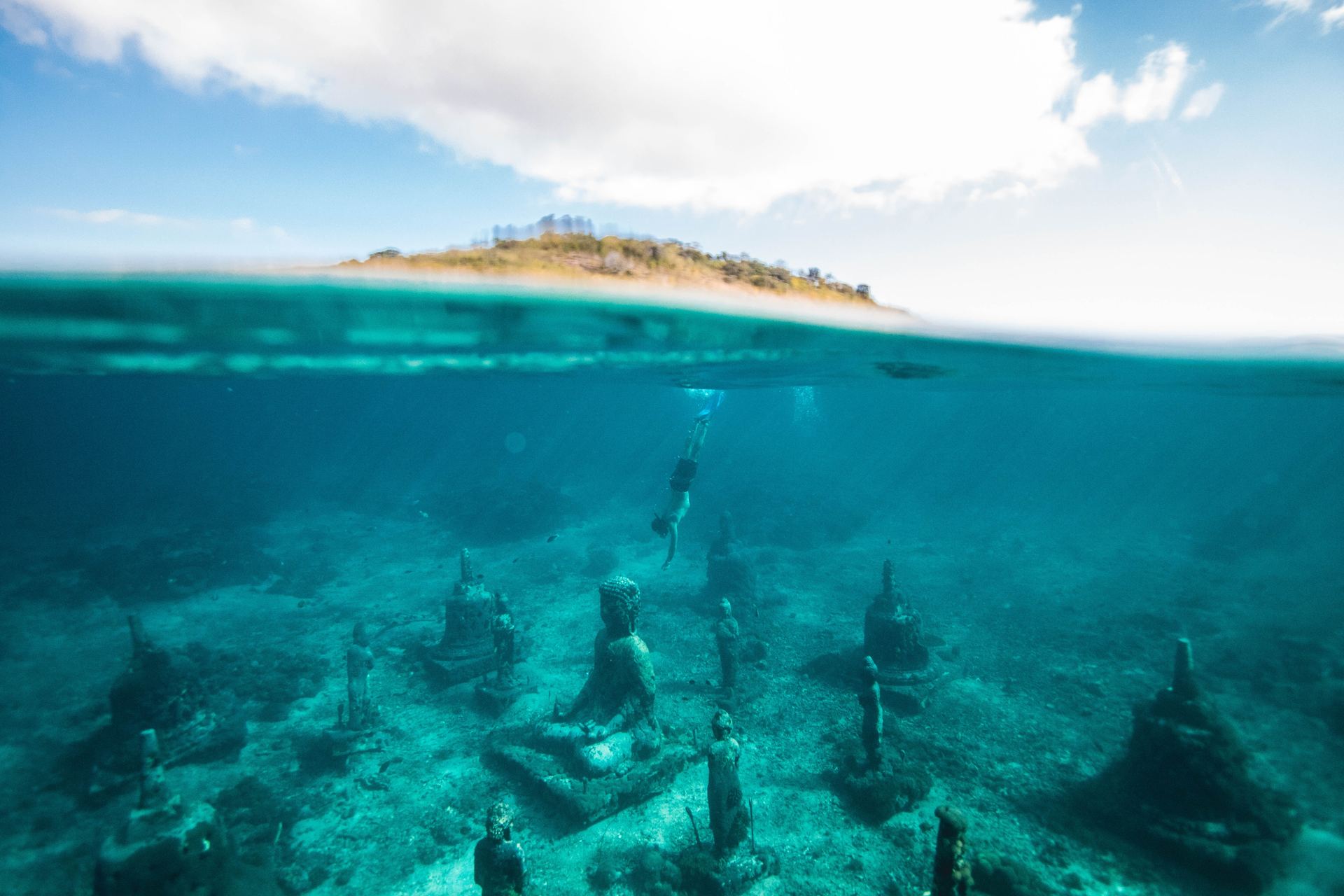 Exklusiver Rückzugsort an der Klippe – Bali Villa 1083