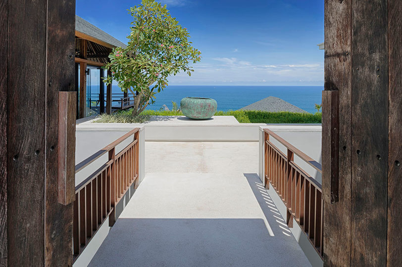 Exklusiver Rückzugsort an der Klippe – Bali Villa 1083