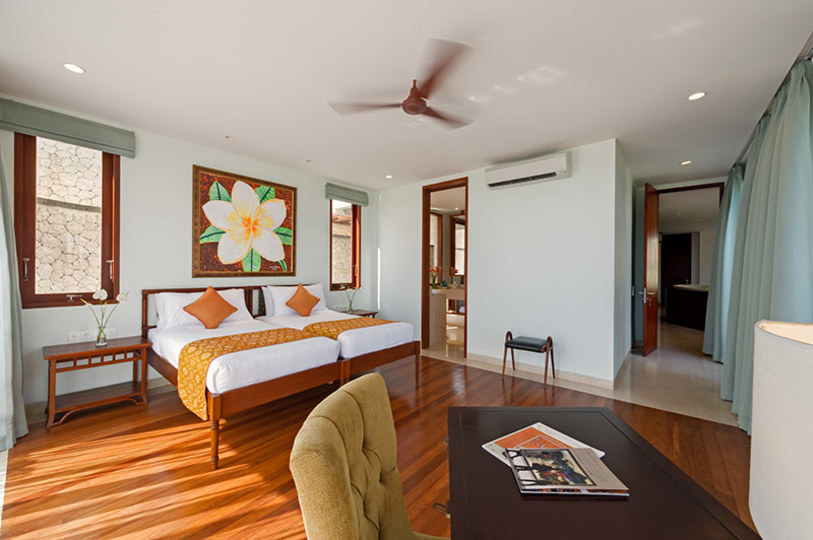 Abgeschiedene Eleganz mit Meerblick – Bali Villa 1090