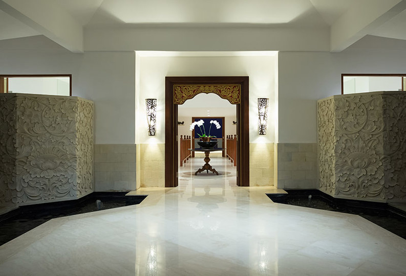 Abgeschiedene Eleganz mit Meerblick – Bali Villa 1090