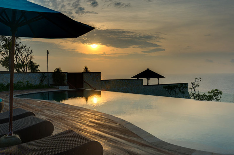 Abgeschiedene Eleganz mit Meerblick – Bali Villa 1090, The Bukit, Indonesia