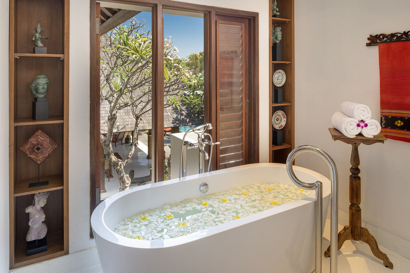 Ruhiger Luxusurlaub in der Nähe von Seminyak – Bali Villa 1092