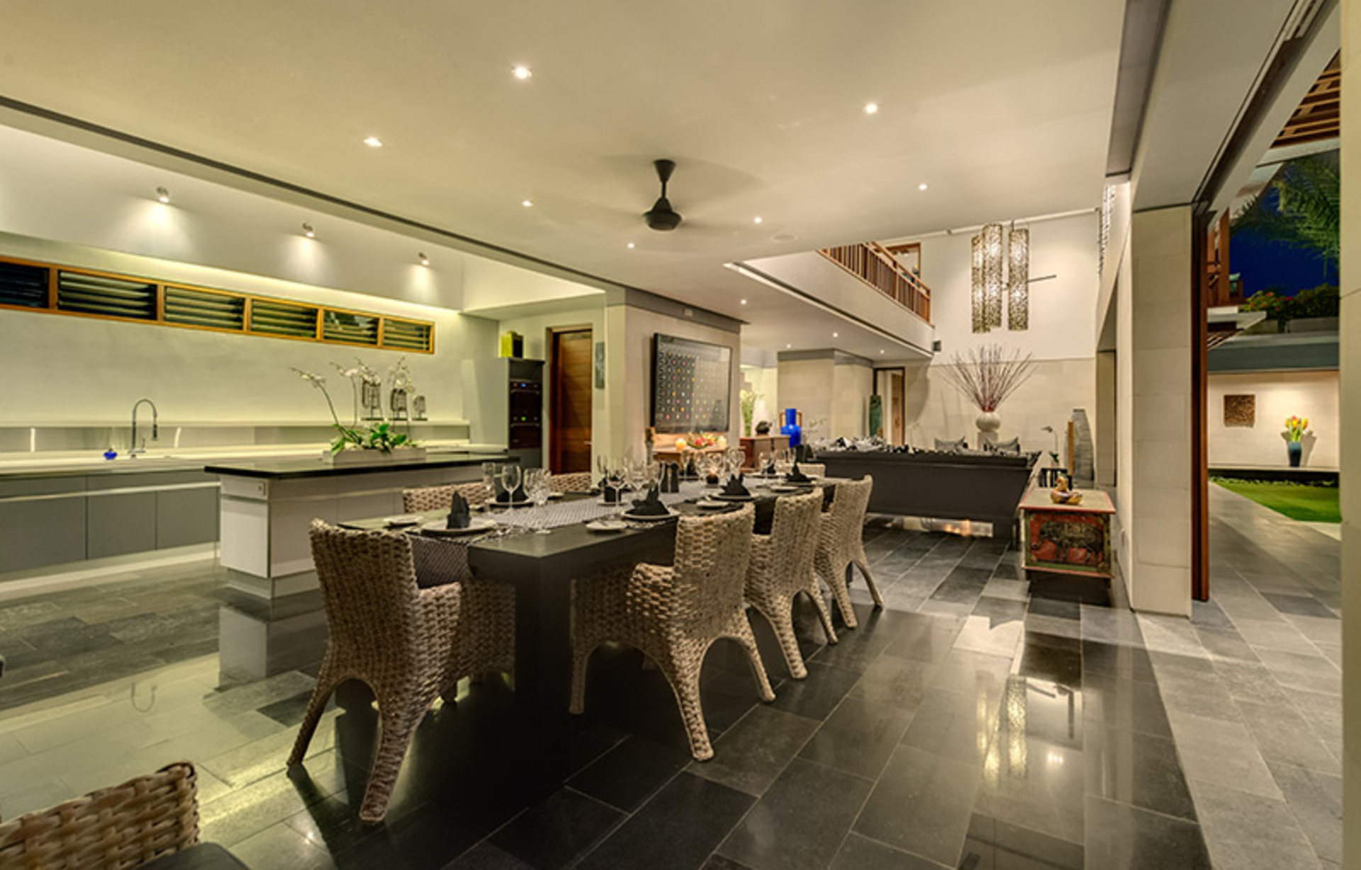 Geräumiger Luxus-Rückzugsort in Strandnähe – Bali Villa 1098