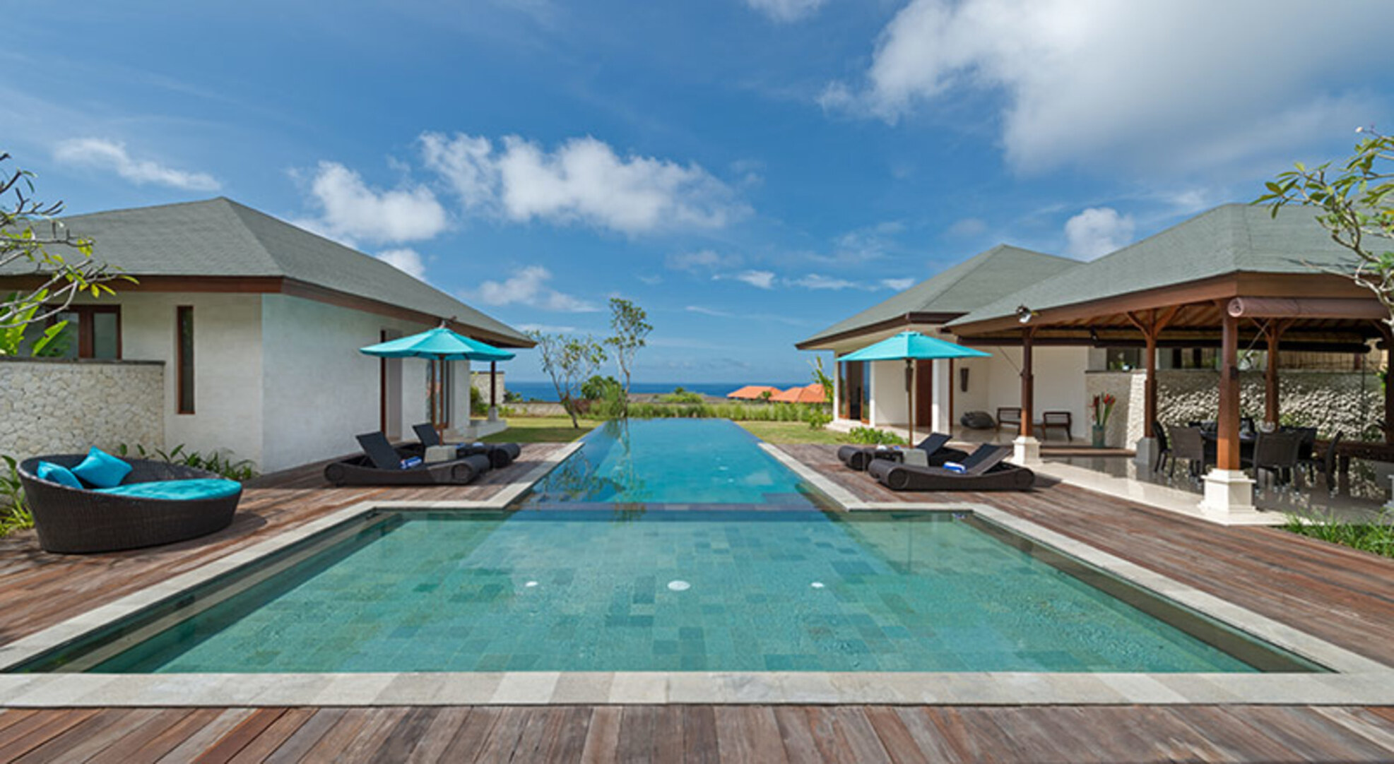 Klippenglück mit privatem Pool – Villa Maria 1107