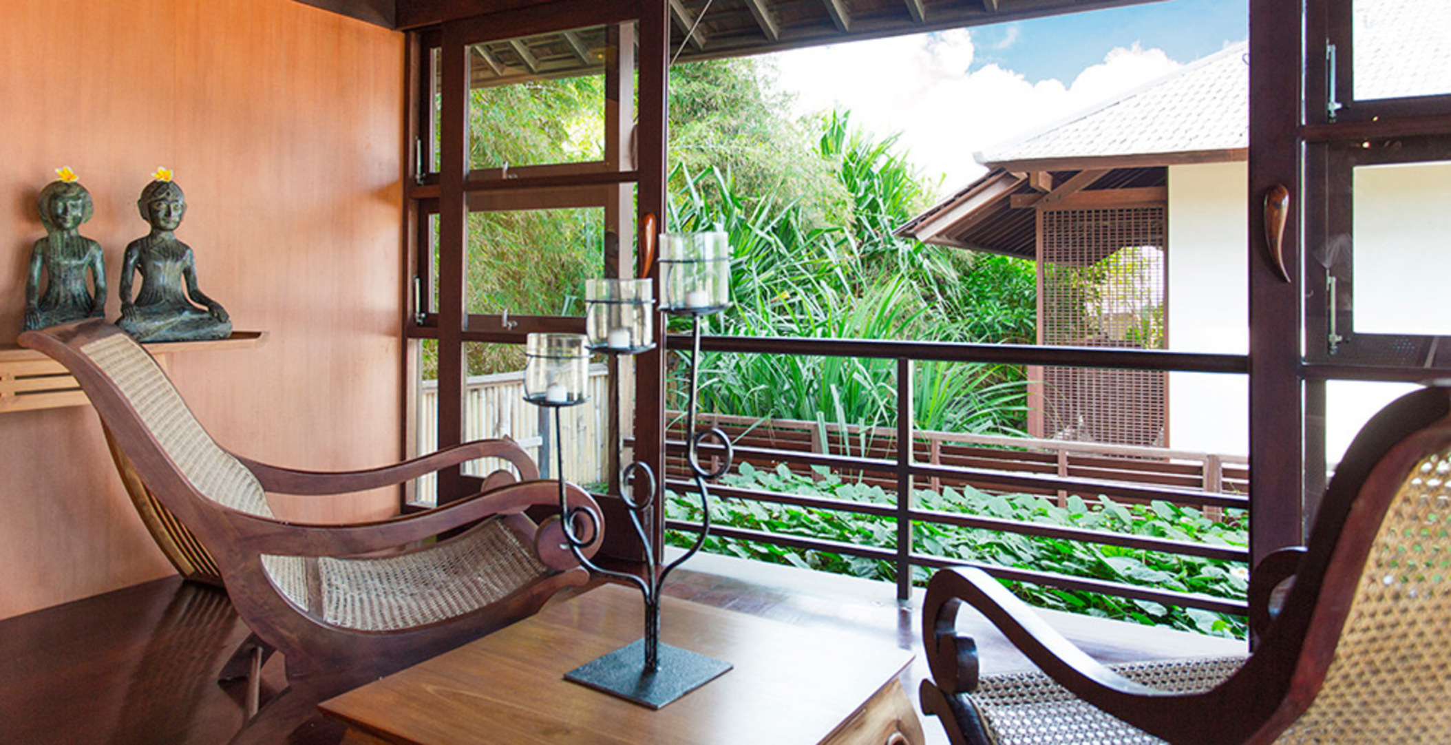 Elegante Küstenvilla mit Whirlpool – Bali Villa 1111