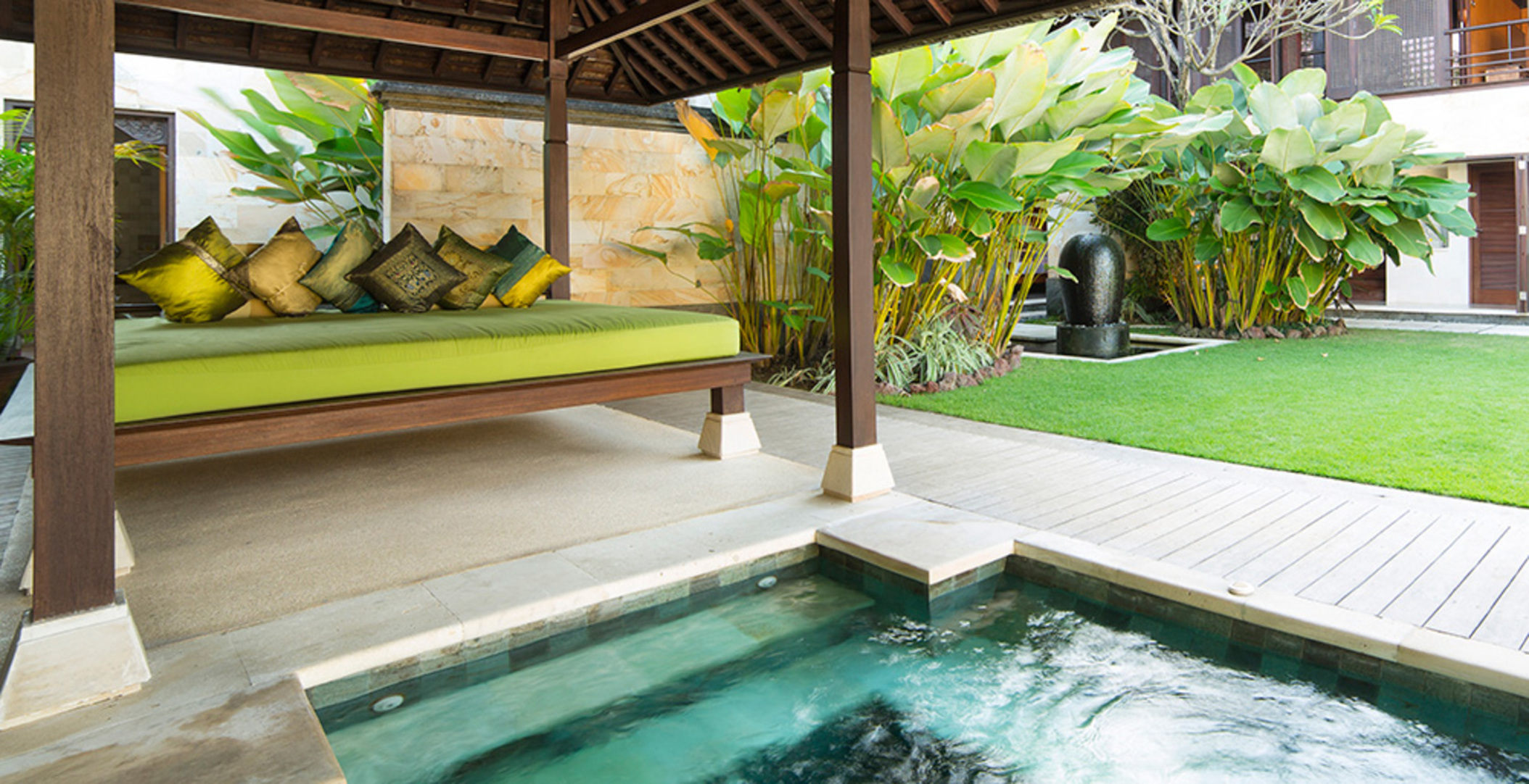 Elegante Küstenvilla mit Whirlpool – Bali Villa 1111