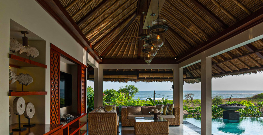 Üppige Gärten mit Meerblick - Bali Villa 1116