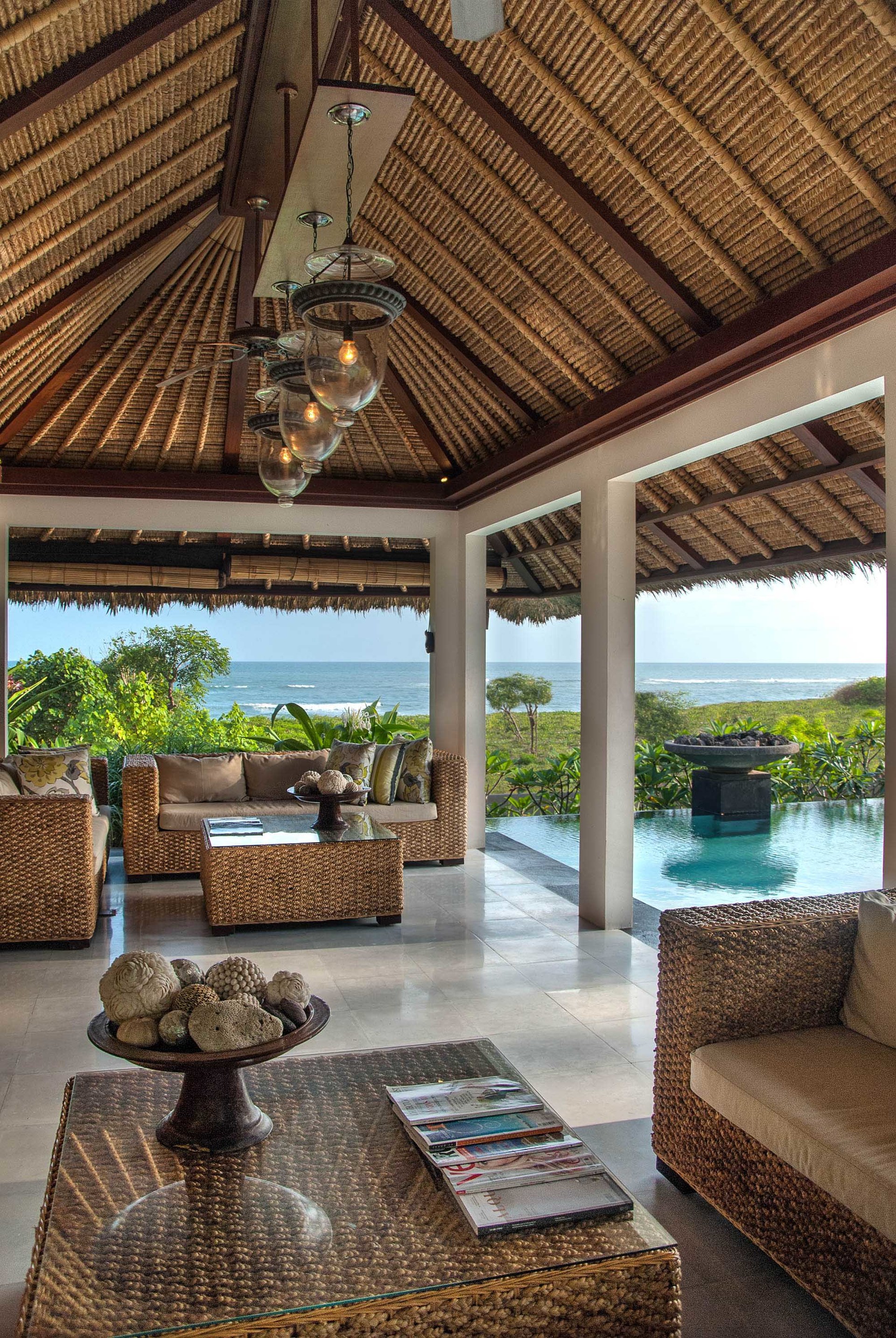 Üppige Gärten mit Meerblick - Bali Villa 1116