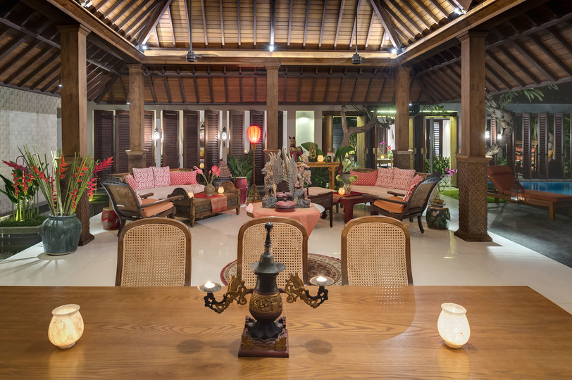 Ruhiger Luxus in üppigen Gärten – Bali Villa 1124