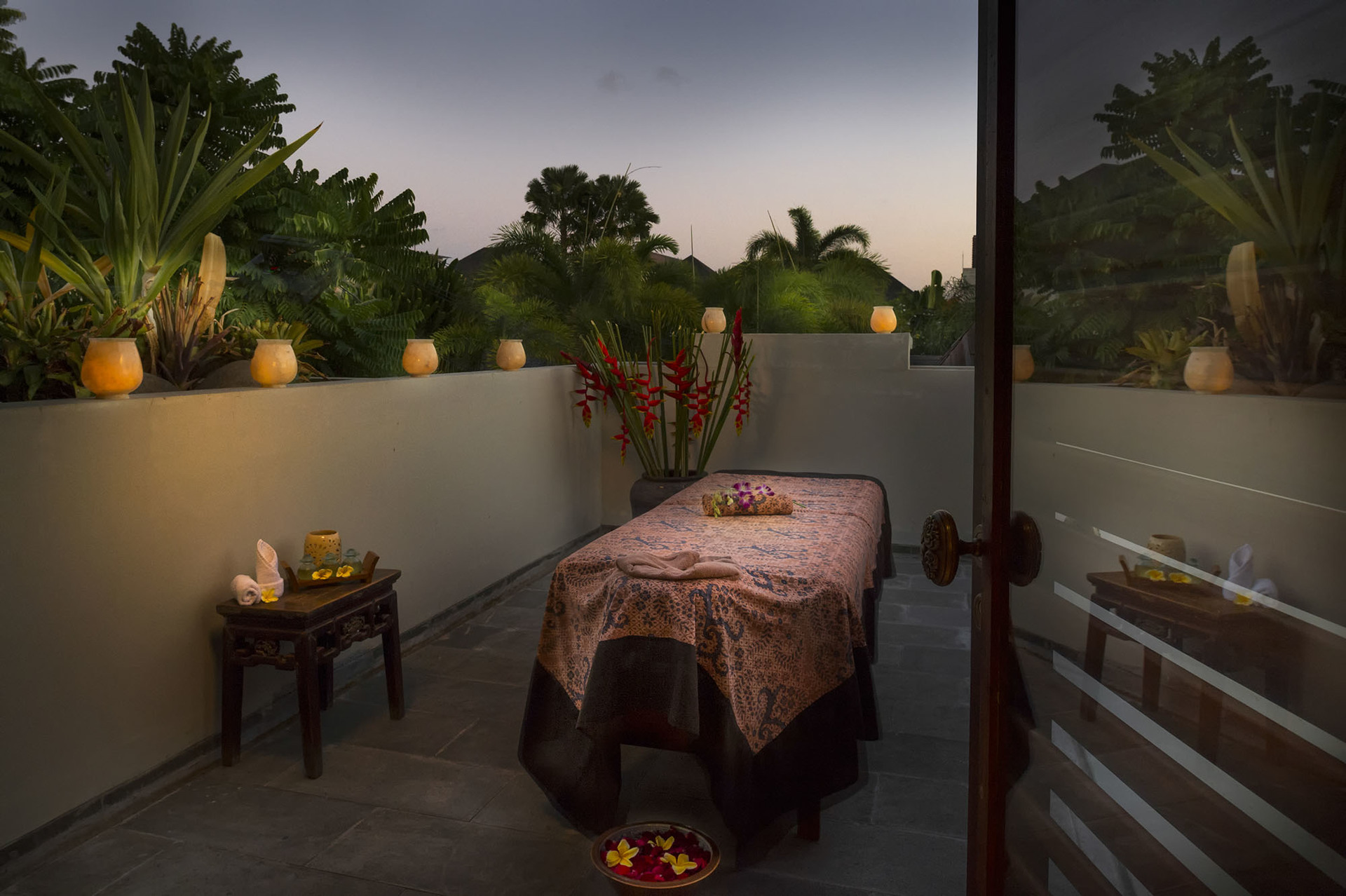 Ruhiger Luxus in üppigen Gärten – Bali Villa 1124