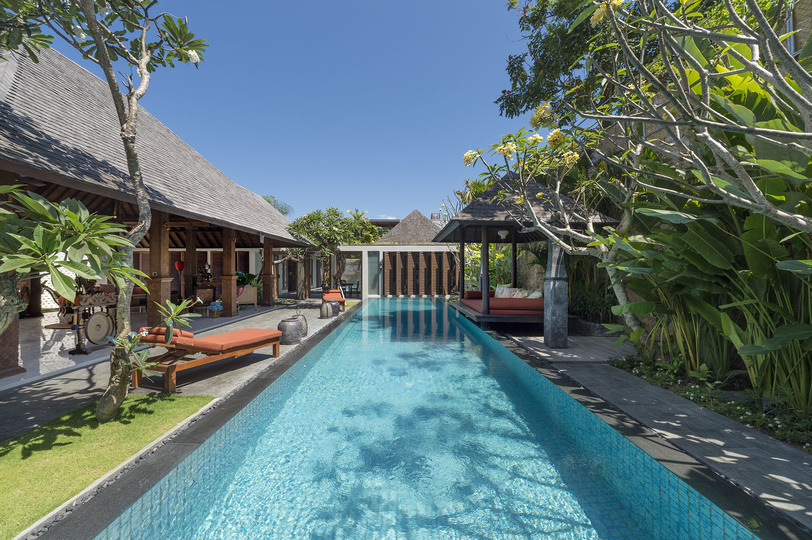 Ruhiger Luxus in üppigen Gärten – Bali Villa 1124