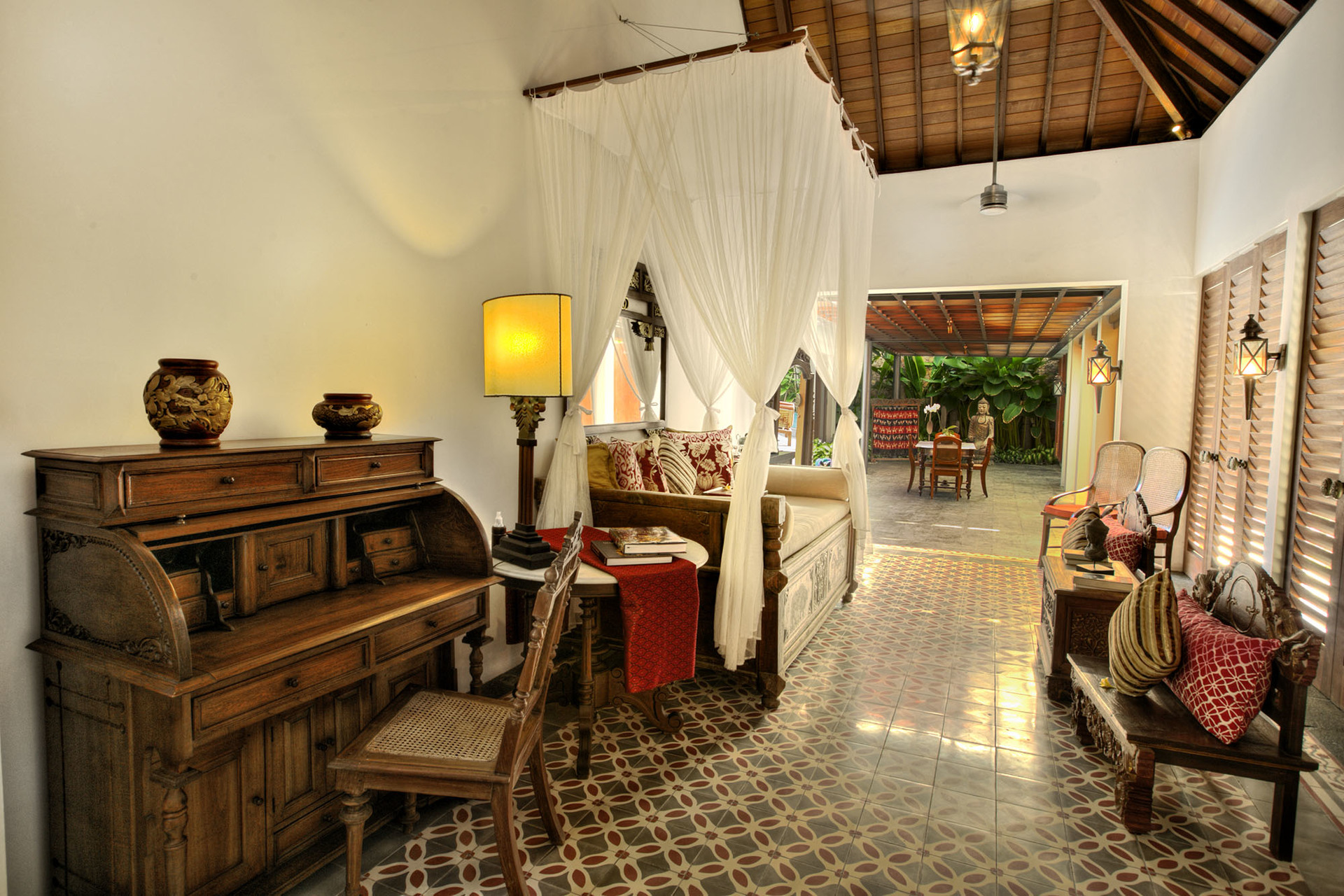 Ruhiger Luxus in üppigen Gärten – Bali Villa 1124