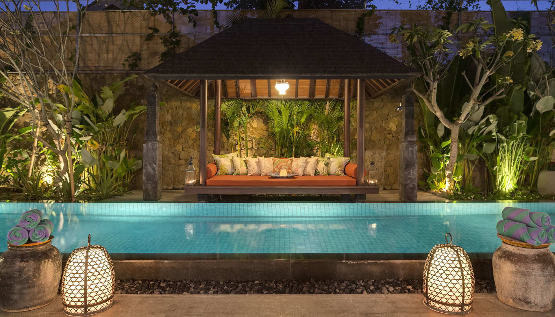 Ruhiger Luxus in üppigen Gärten – Bali Villa 1124