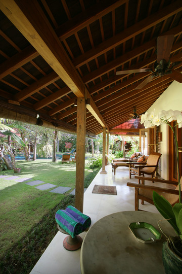 Ruhiger Luxus in üppigen Gärten – Bali Villa 1124