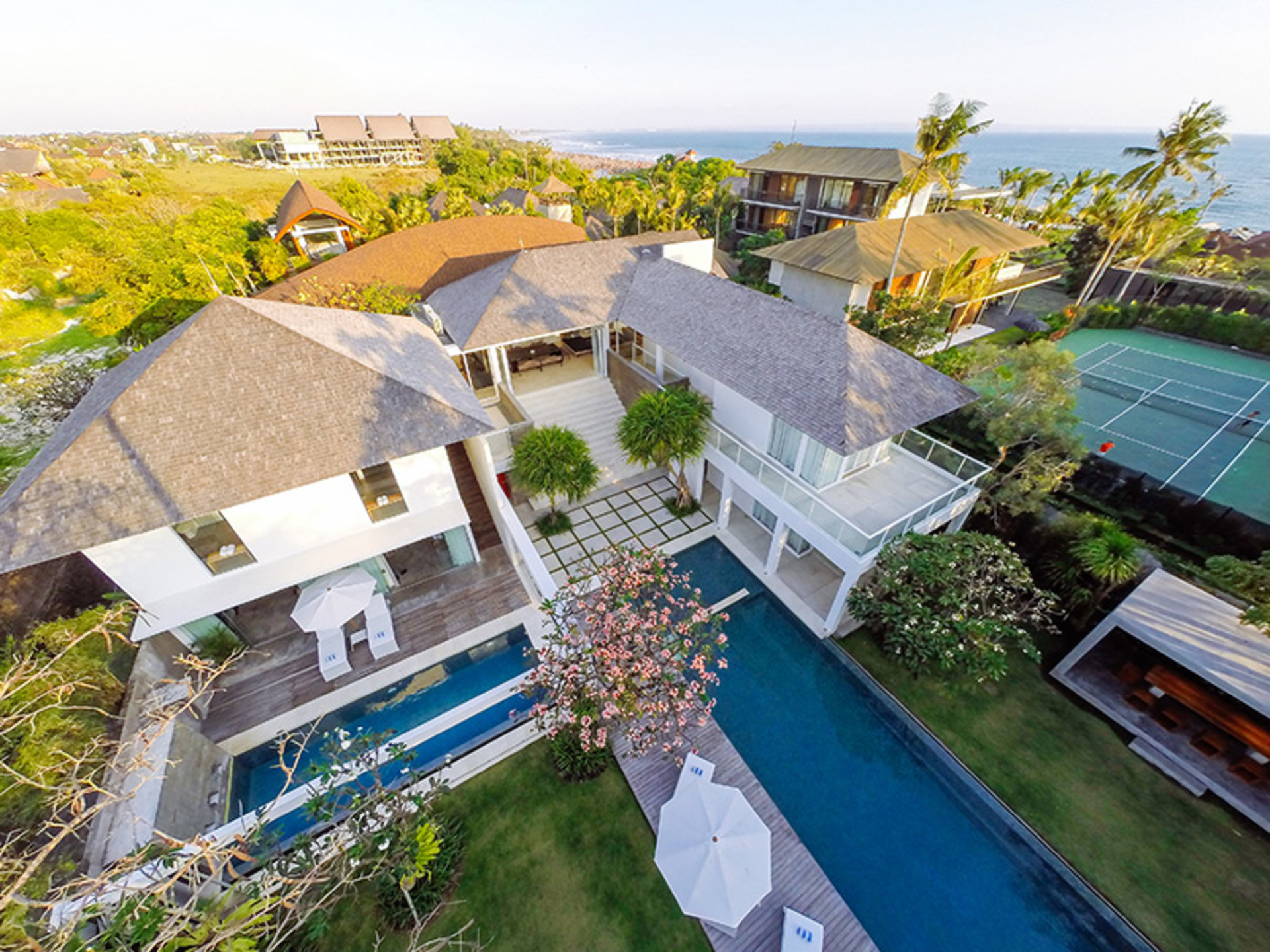 Tropische Brise mit Meerblick - Bali Villa 1128