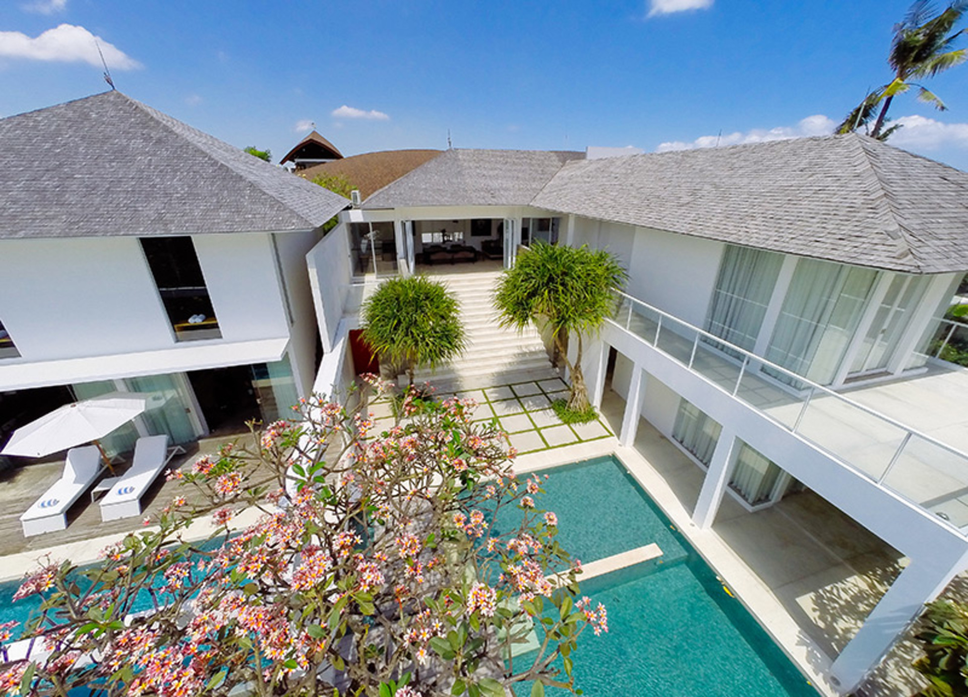 Tropische Brise mit Meerblick - Bali Villa 1128