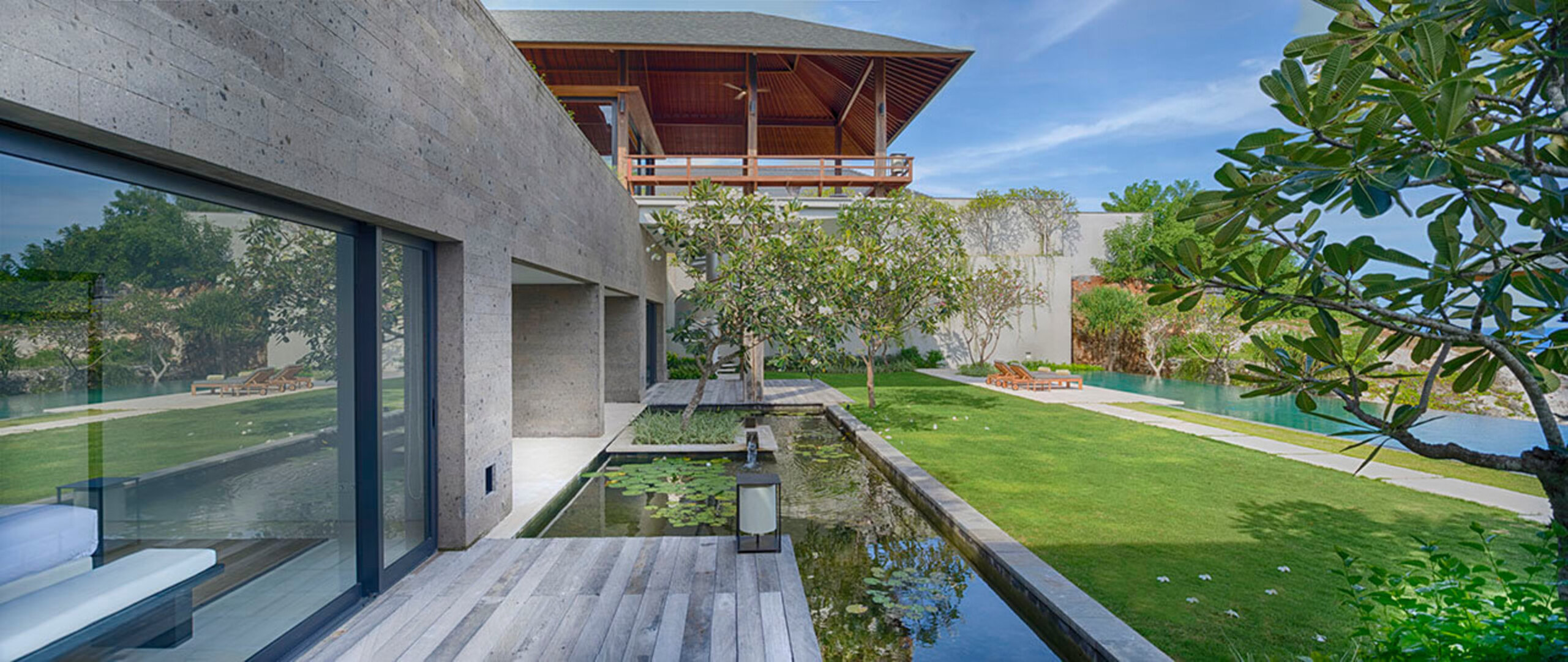 Erleben Sie ultimativen Luxus am Strand – Bali Villa 1129