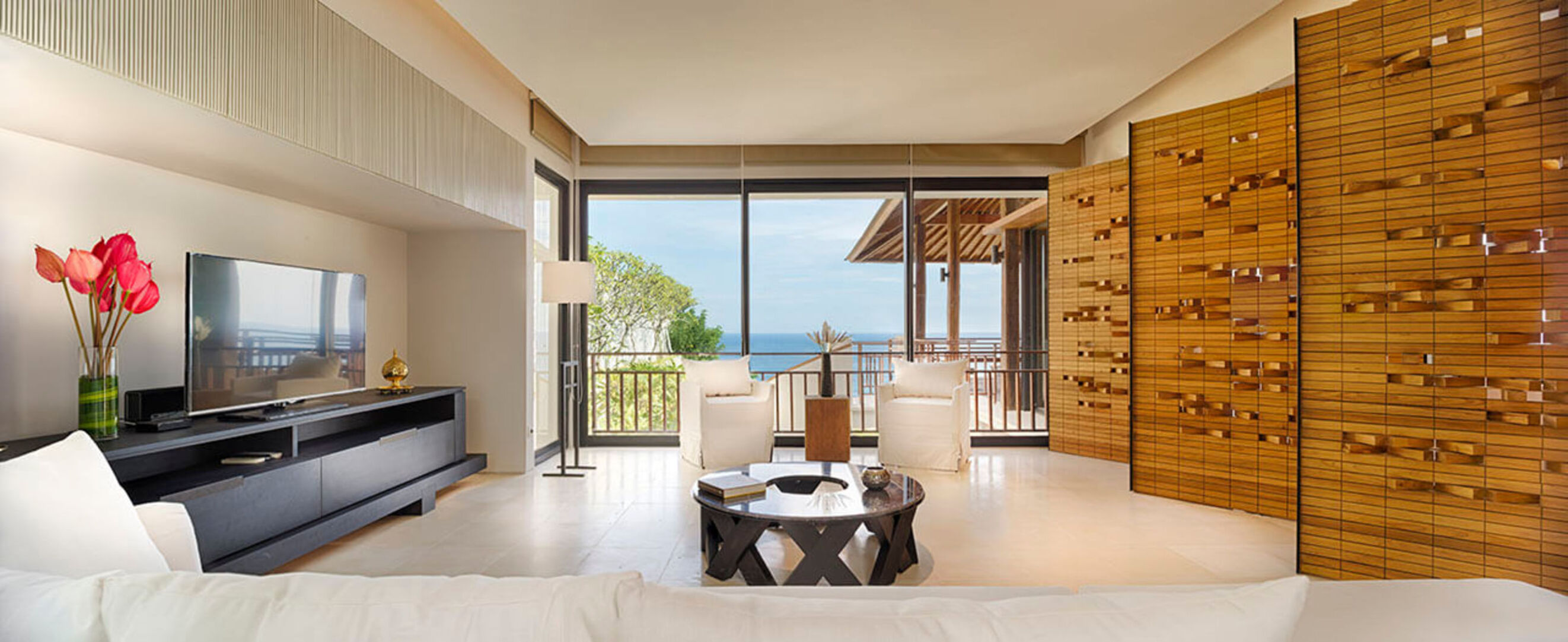 Erleben Sie ultimativen Luxus am Strand – Bali Villa 1129