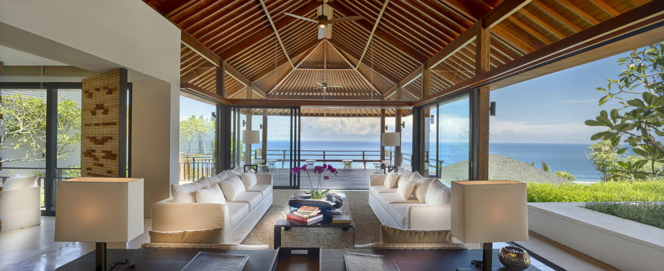 Erleben Sie ultimativen Luxus am Strand – Bali Villa 1129