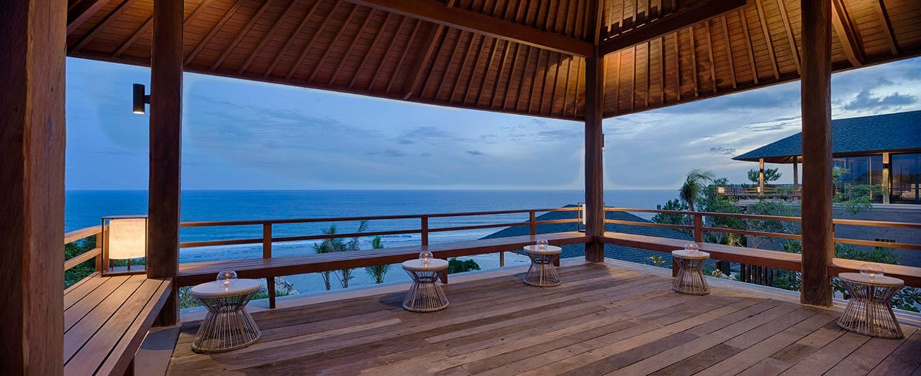 Erleben Sie ultimativen Luxus am Strand – Bali Villa 1129