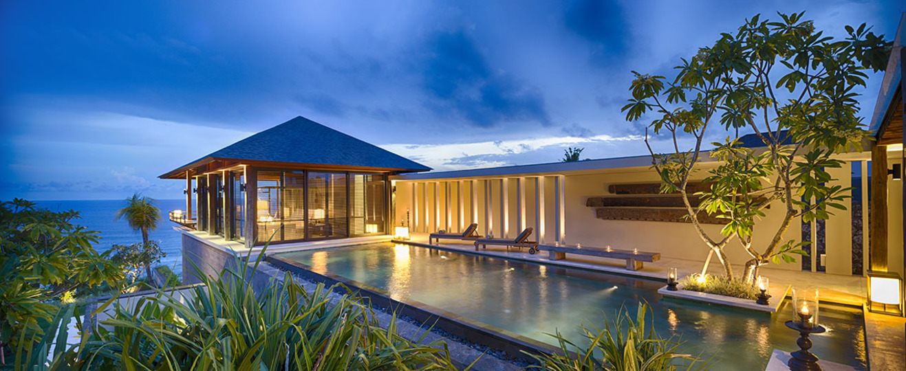Erleben Sie ultimativen Luxus am Strand – Bali Villa 1129