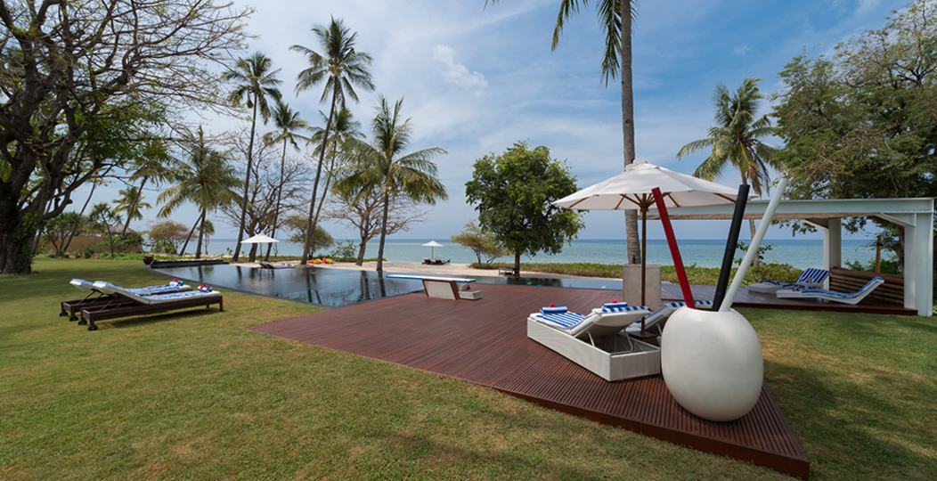Luxus-Fluchtvilla mit Meerblick in Lombok, 1133