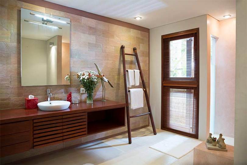 Luxuriöse Villa mit 4 Schlafzimmern und privatem Pool, Lombok Villa 1134