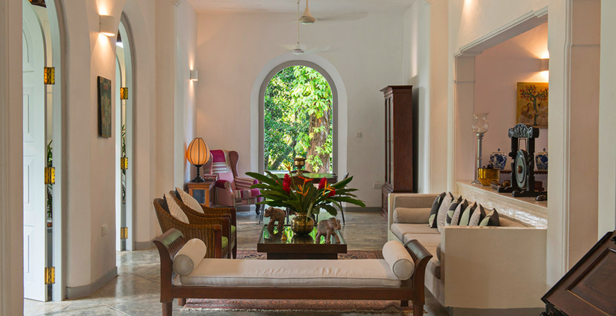Mieten Sie diese Luxusvilla mit Familie und Freunden, mit 24/7-Concierge und Privatkoch, Villa Pooja Kanda