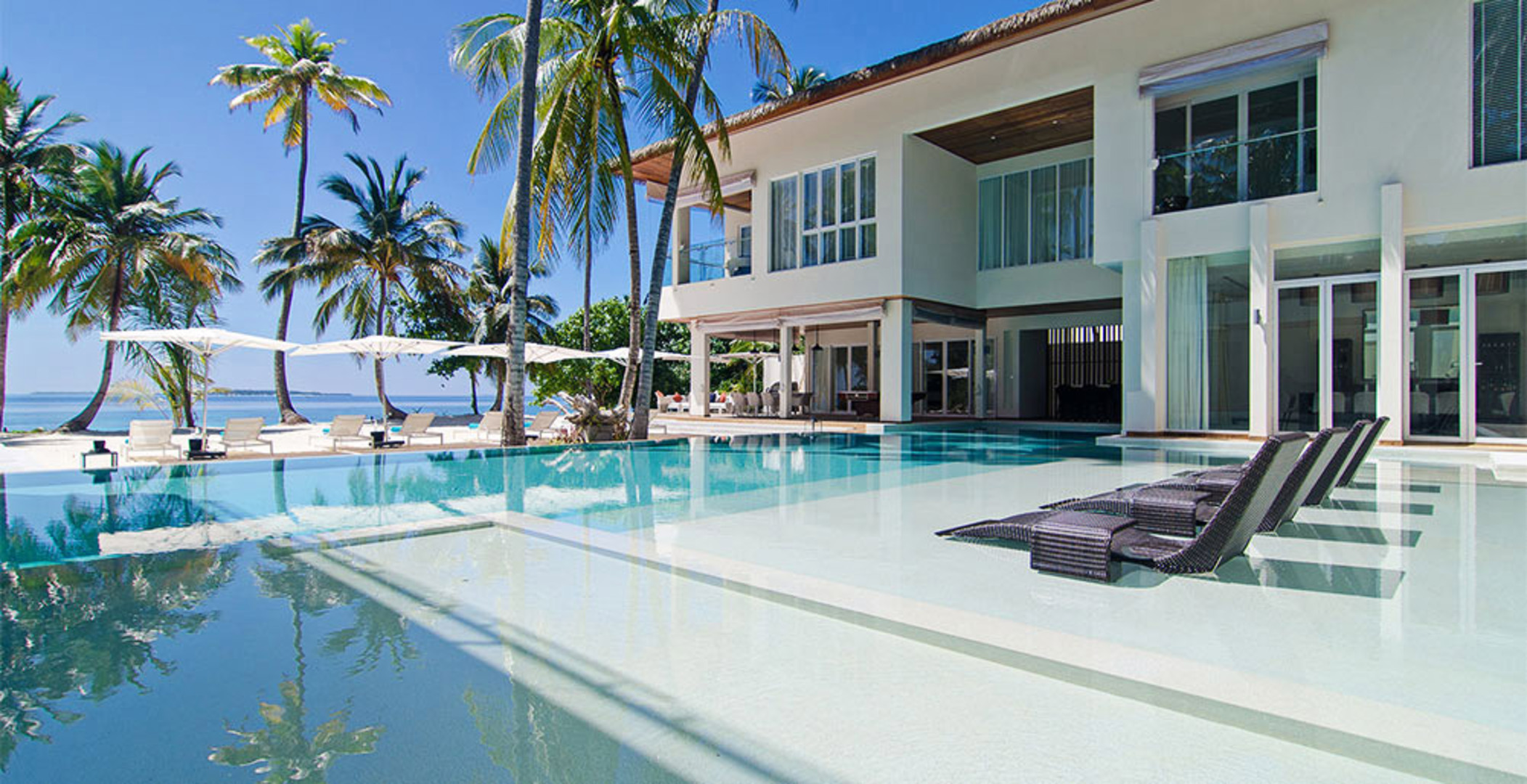 Sie und Ihre Familie werden diese Ultra-Luxus-Villa auf den Malediven mit 24/7-Concierge, voll besetztem Personal und Privatkoch lieben, Amilla Villa Estate