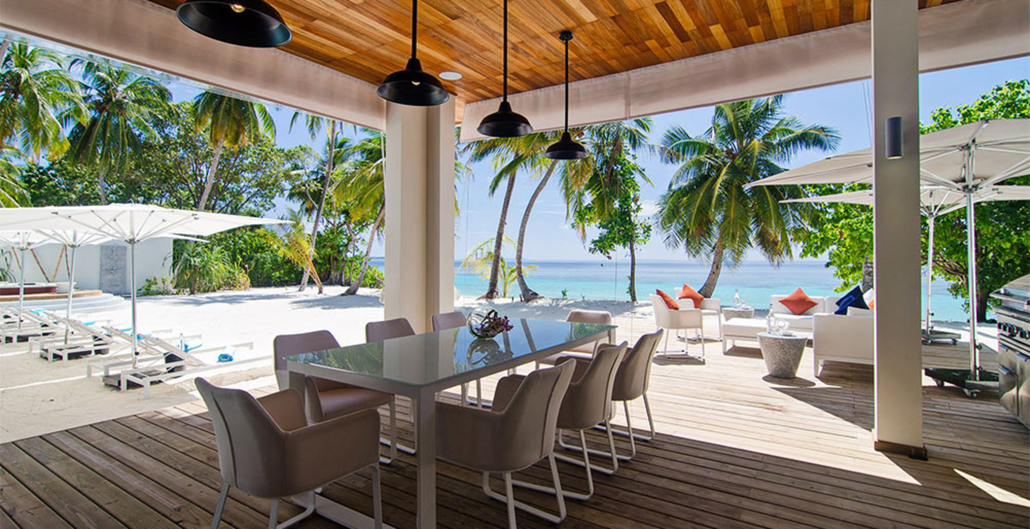Sie und Ihre Familie werden diese Ultra-Luxus-Villa auf den Malediven mit 24/7-Concierge, voll besetztem Personal und Privatkoch lieben, Amilla Villa Estate