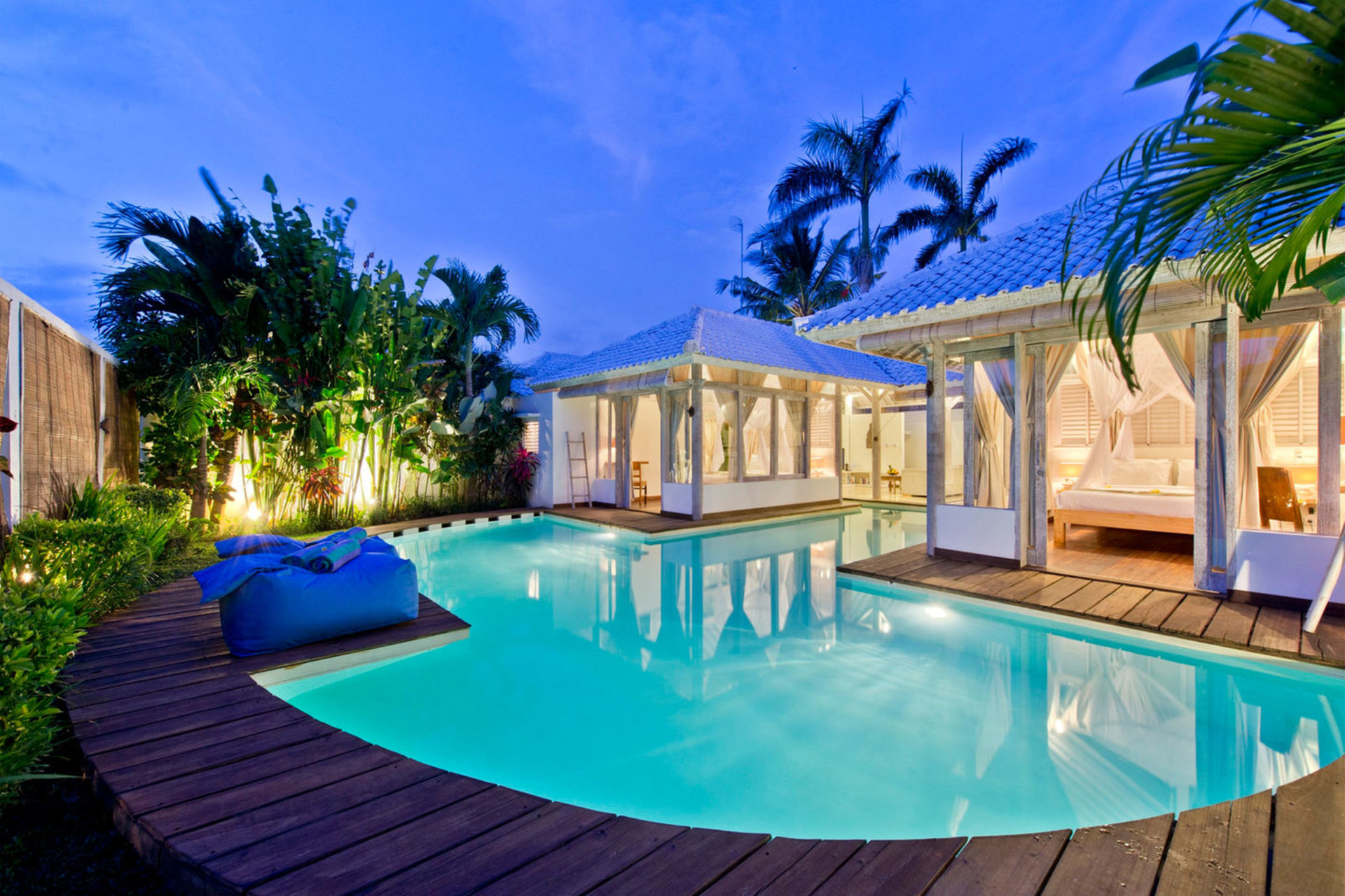 Mieten Sie endlich Ihre eigene 5-Sterne-Privatvilla in Seminyak zu einem erschwinglichen Preis, Bali Villa 1145