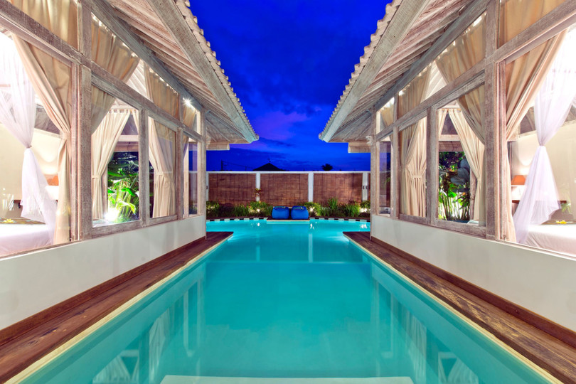 Mieten Sie endlich Ihre eigene 5-Sterne-Privatvilla in Seminyak zu einem erschwinglichen Preis, Bali Villa 1145