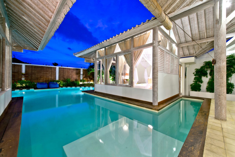 Mieten Sie endlich Ihre eigene 5-Sterne-Privatvilla in Seminyak zu einem erschwinglichen Preis, Bali Villa 1145