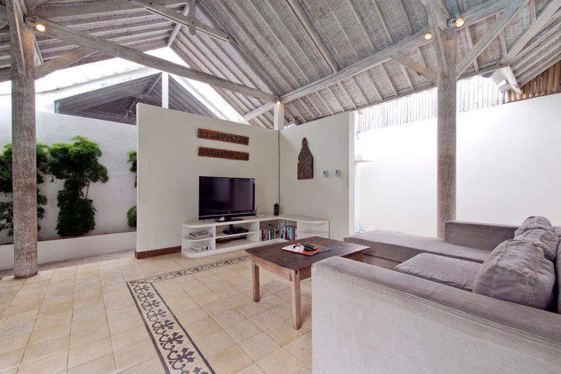 Mieten Sie endlich Ihre eigene 5-Sterne-Privatvilla in Seminyak zu einem erschwinglichen Preis, Bali Villa 1145