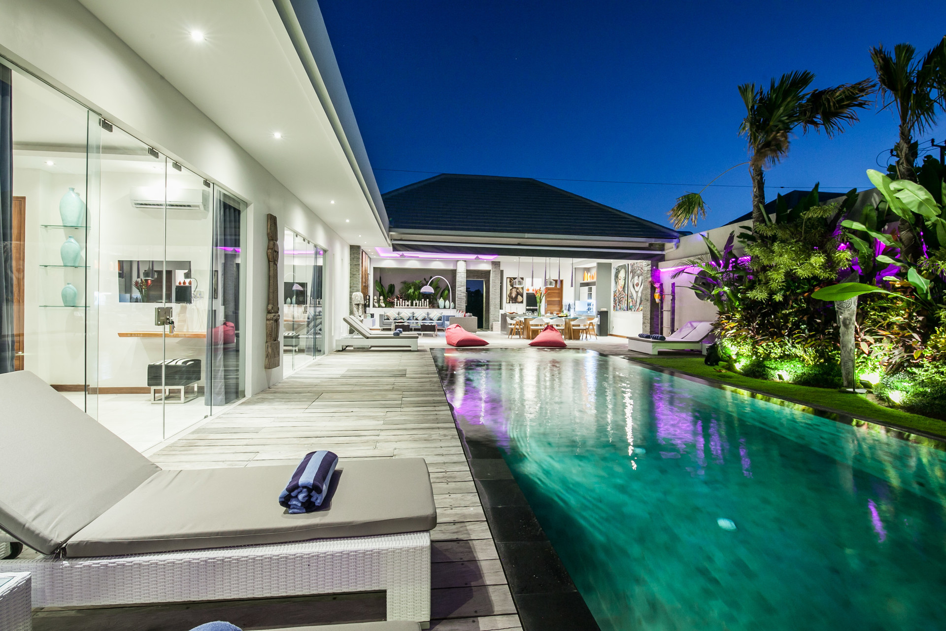5-Sterne-Villa-Urlaub in Seminyak günstiger als ein Hotel, Bali Villa 1149