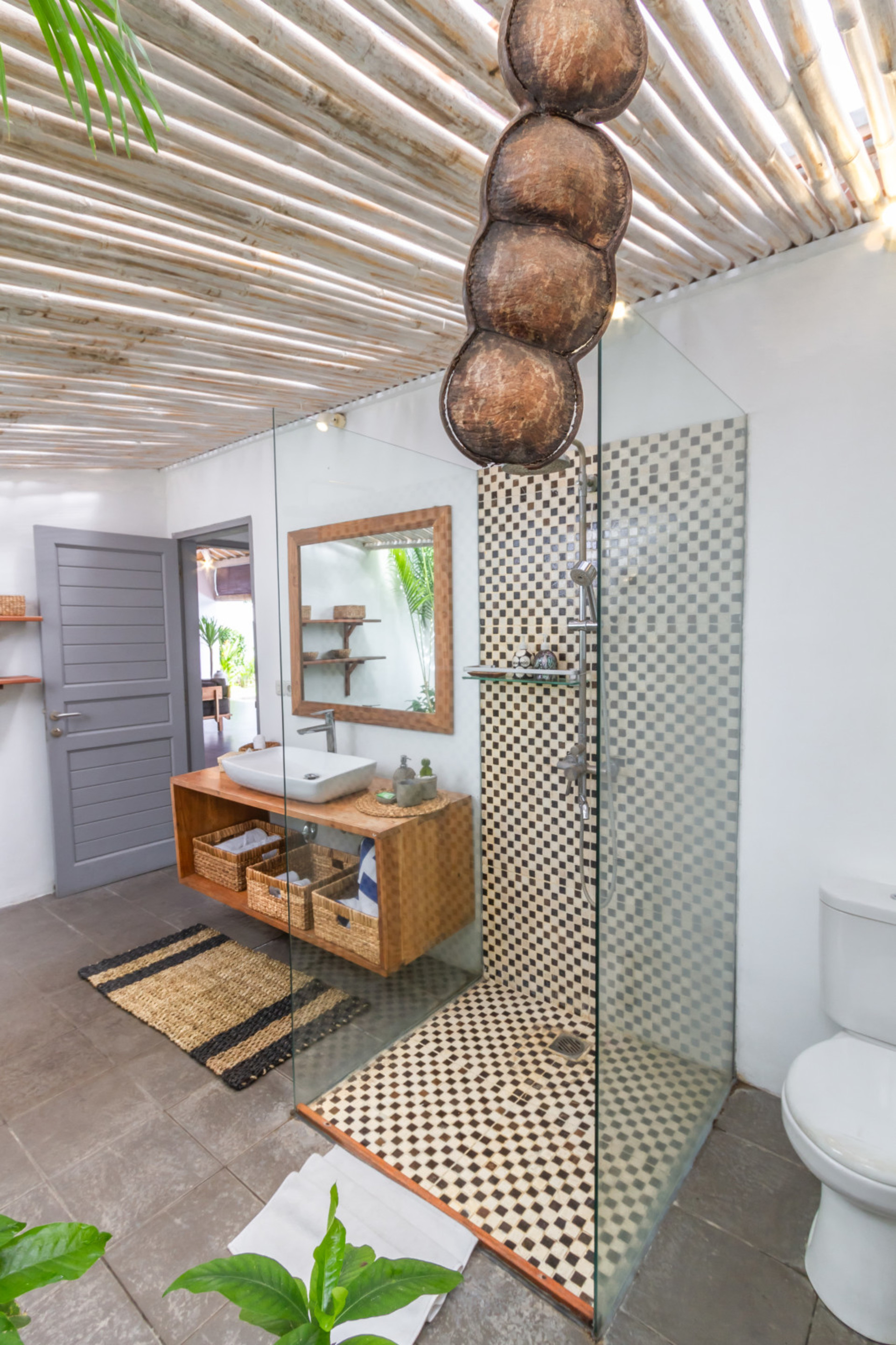 Mieten Sie Ihre 5-Sterne-Privatvilla in Seminyak, Bali Villa 1153