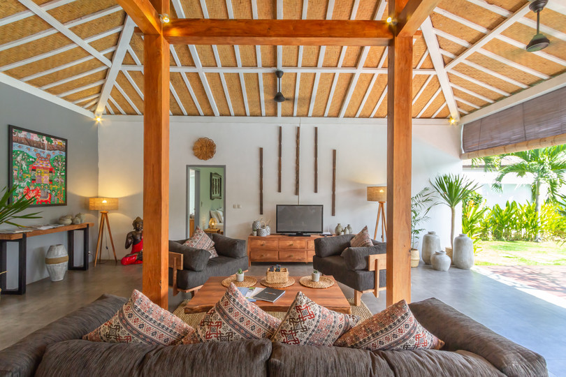 Mieten Sie Ihre 5-Sterne-Privatvilla in Seminyak, Bali Villa 1153