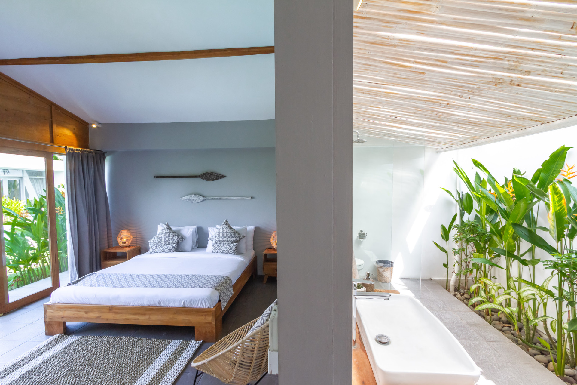 Mieten Sie Ihre 5-Sterne-Privatvilla in Seminyak, Bali Villa 1153