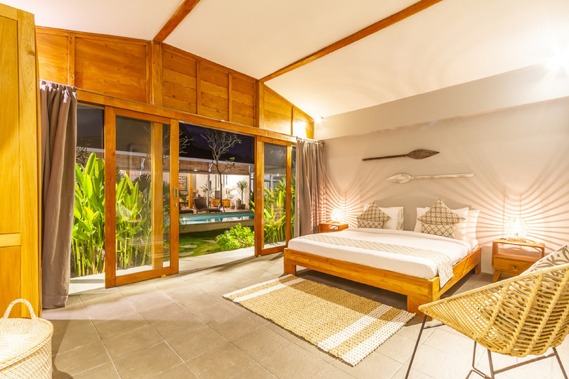 Mieten Sie Ihre 5-Sterne-Privatvilla in Seminyak, Bali Villa 1153