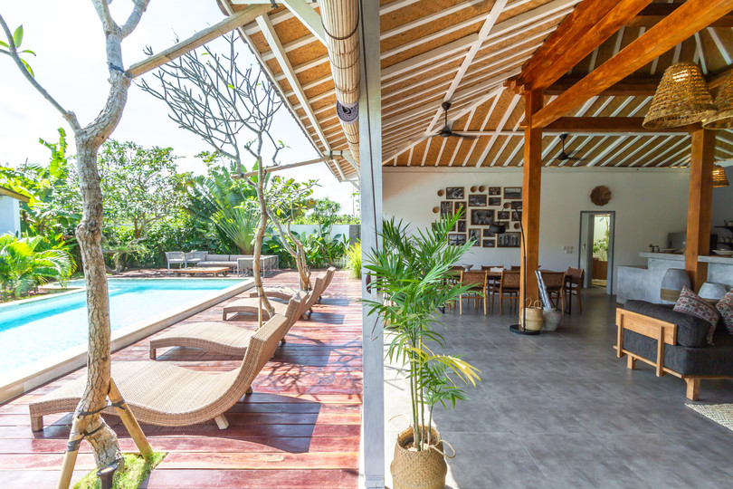 Mieten Sie Ihre 5-Sterne-Privatvilla in Seminyak, Bali Villa 1153