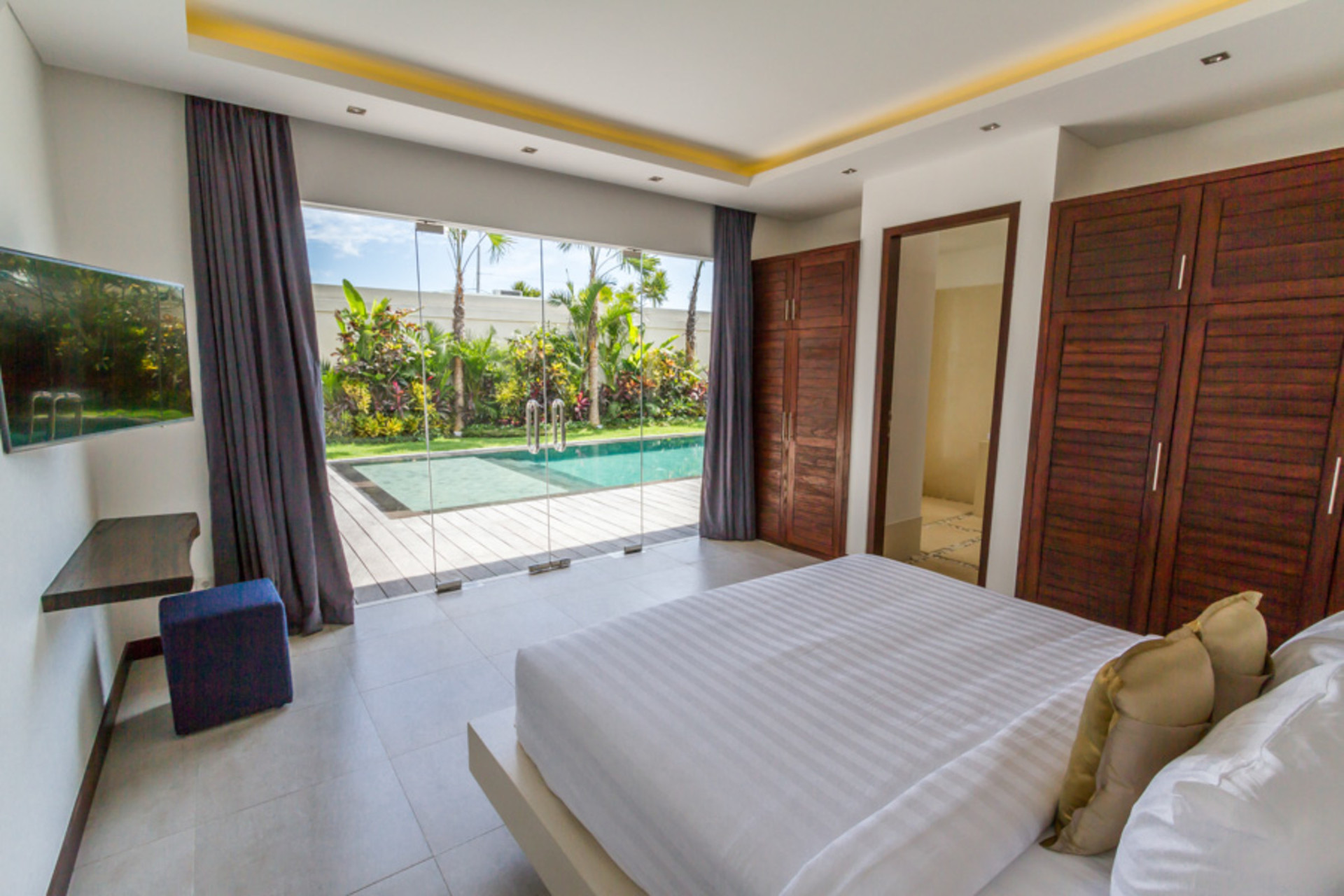 Exklusive Ferienvilla mit Pool und Personal, Bali Villa 1156