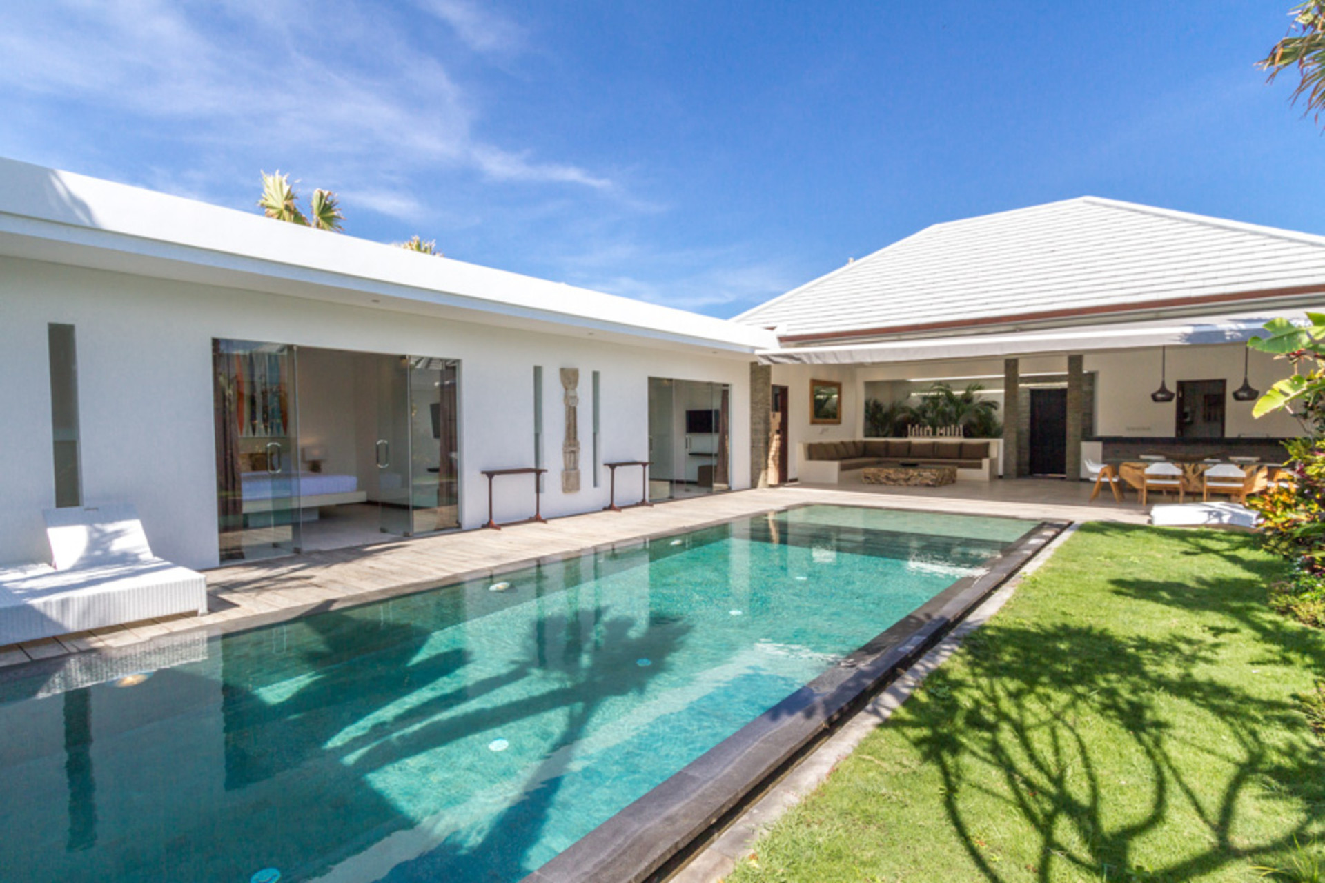 Luxuriöse Villa mit 3 Schlafzimmern in der Nähe der Sehenswürdigkeiten von Seminyak, Bali Villa 1157