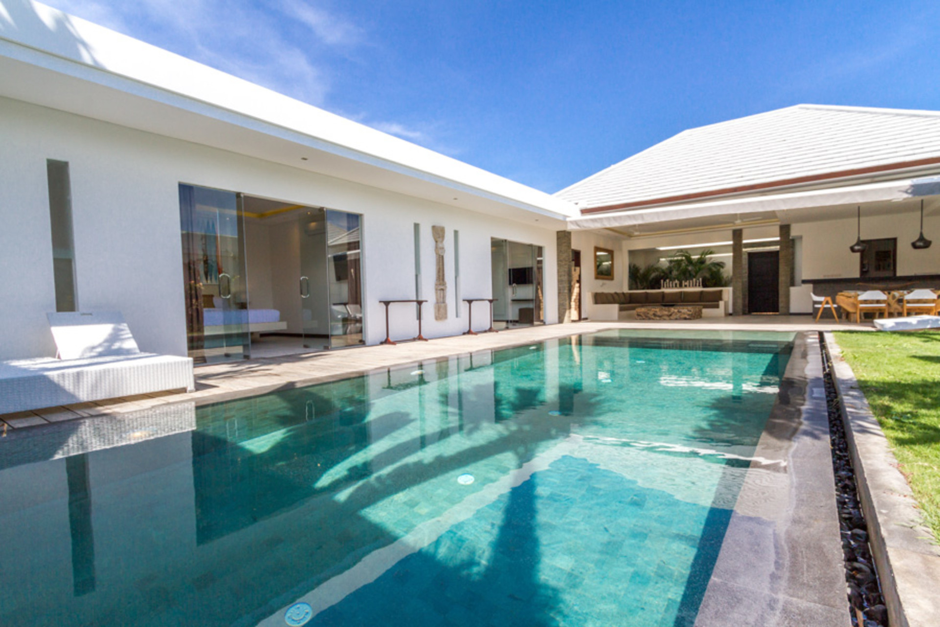 Luxuriöse Villa mit 3 Schlafzimmern in der Nähe der Sehenswürdigkeiten von Seminyak, Bali Villa 1157